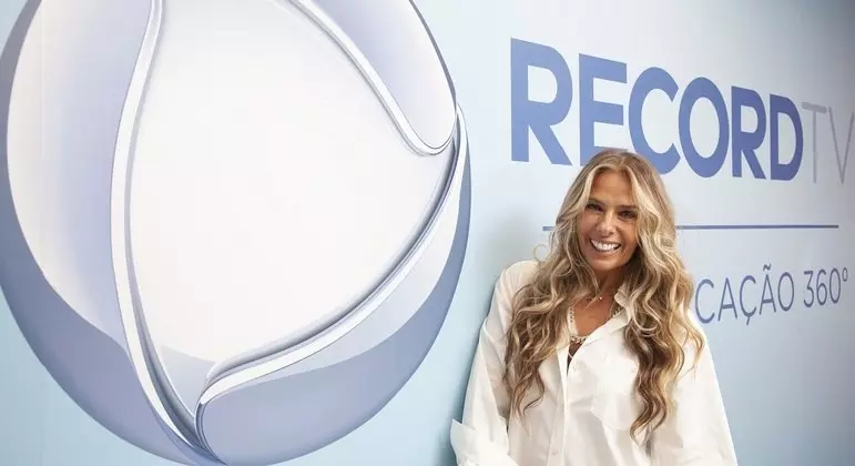 adriane galisteu record