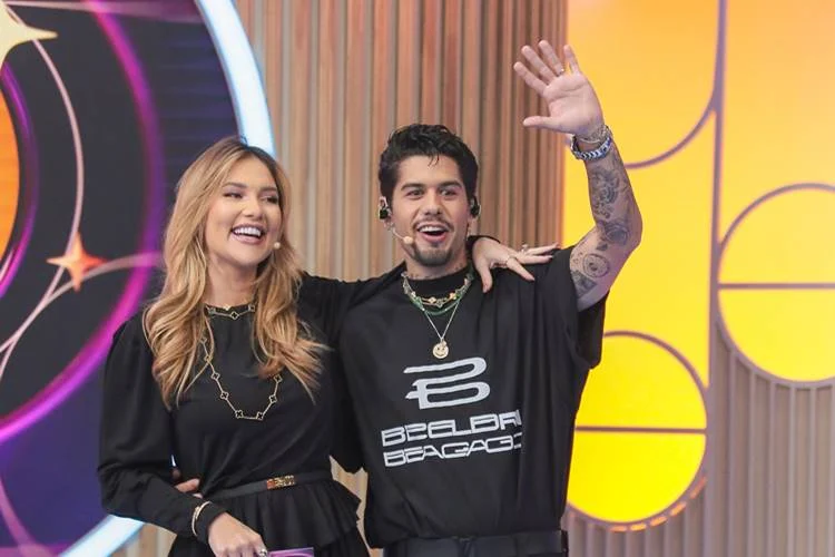 Virginia e Zé Felipe no Sabadou