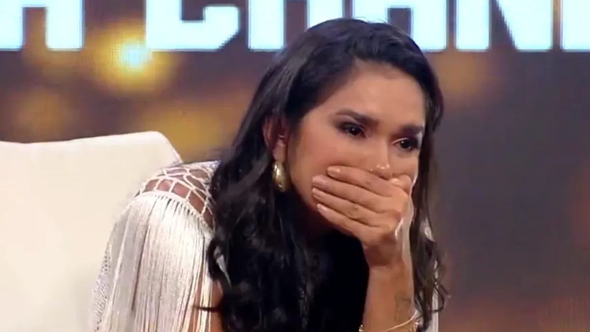 Gizelly Bicalho (reprodução Record)