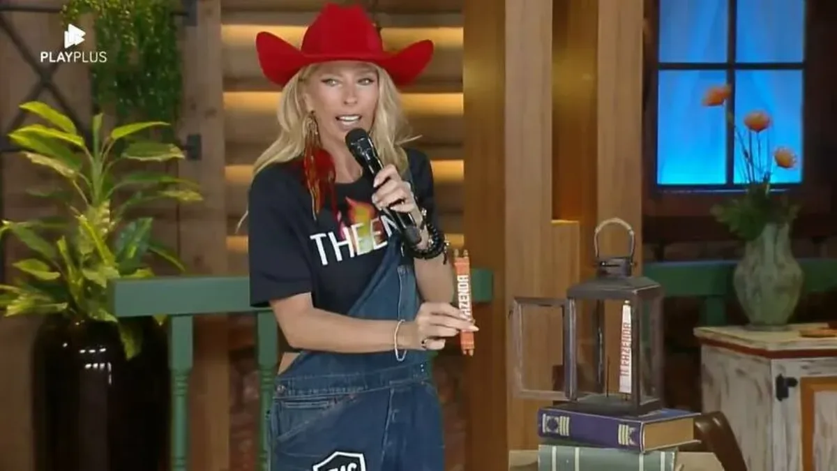 Adriane Galisteu (Reprodução: Record)