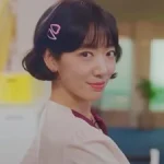 Undercover-Miss-Hong-Park-Shin-Hye-2