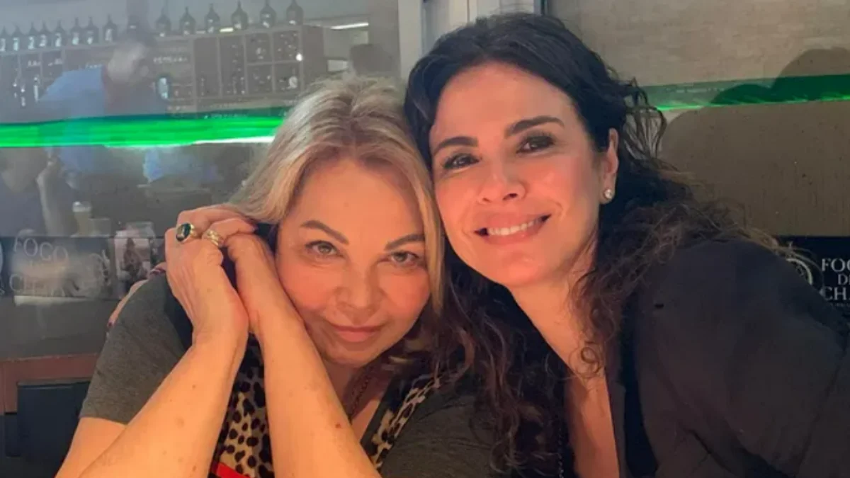 Luciana Gimenez e mãe