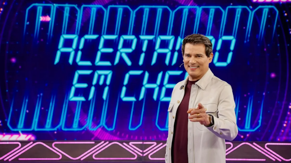 Celso Portiolli comanda o Domingo Legal