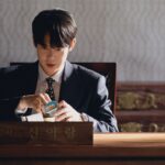 Yoo-Yeon-Seok-Phantom-Lawyer