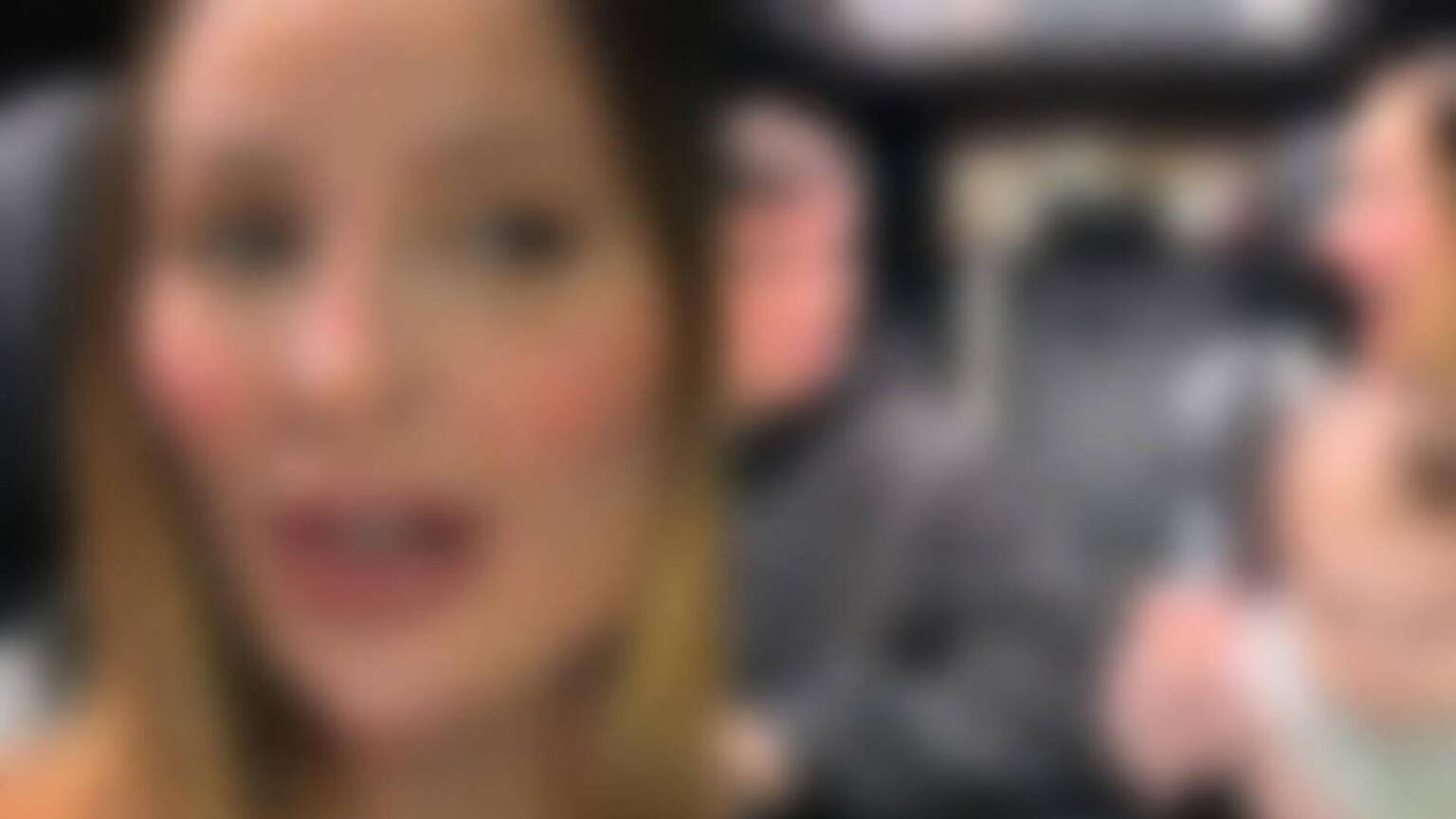 701940854_988319773694860_498160-1536×864