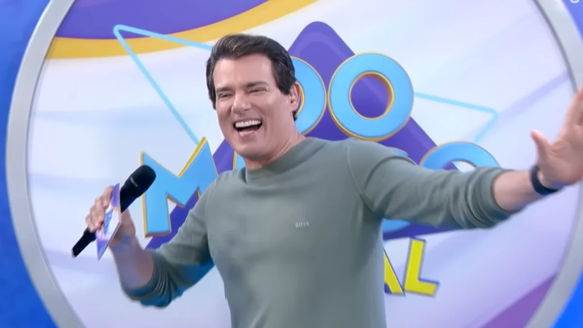 Celso Portiolli comanda o Domingo Legal